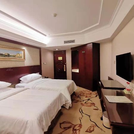 Vienna Hotel Changnan Nanchang County Exterior foto